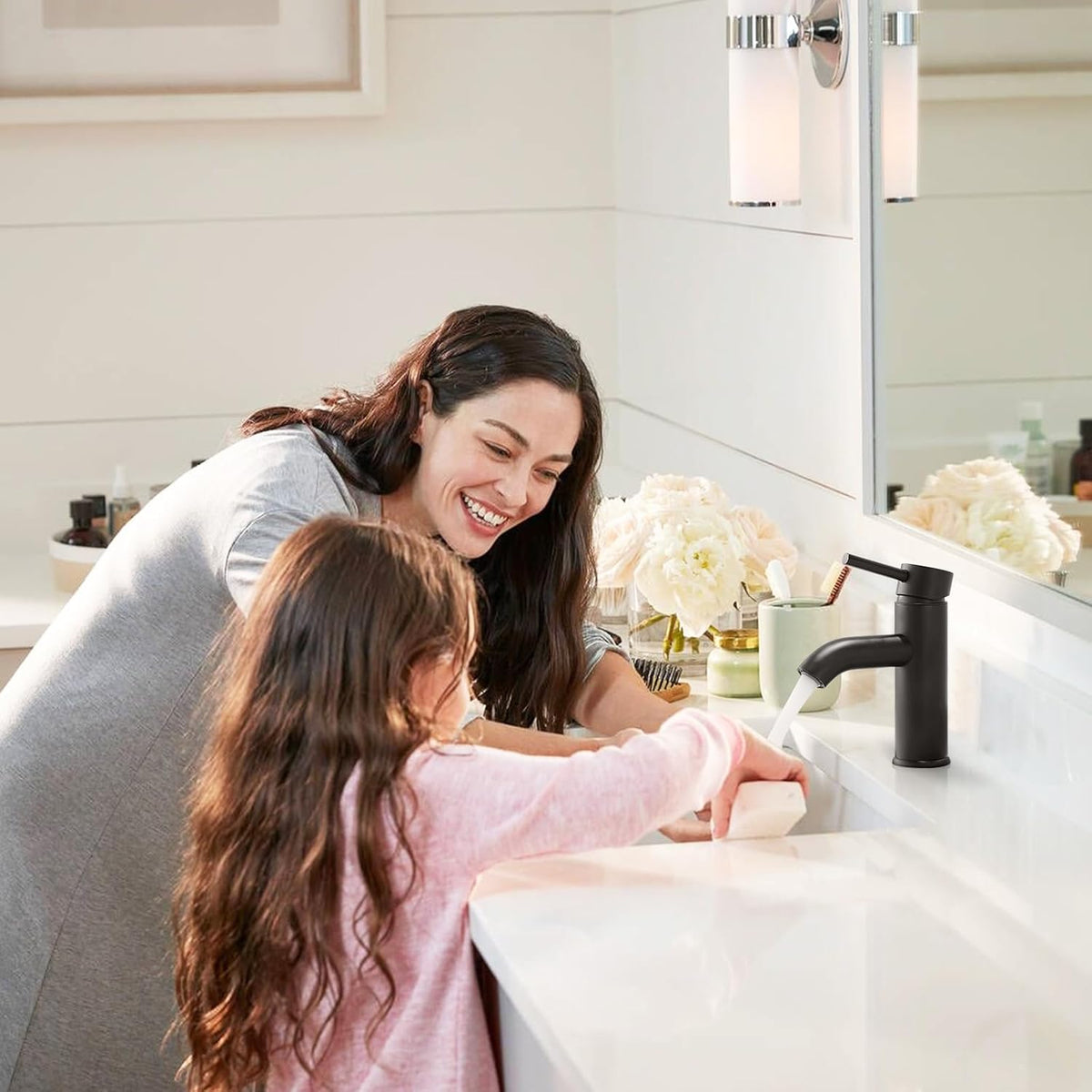 Brushed Nickel Modern Single Handle Sink Faucet